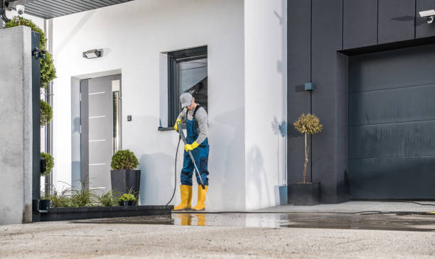 Best Pool Deck Cleaning  in Homeacre Lyndora, PA